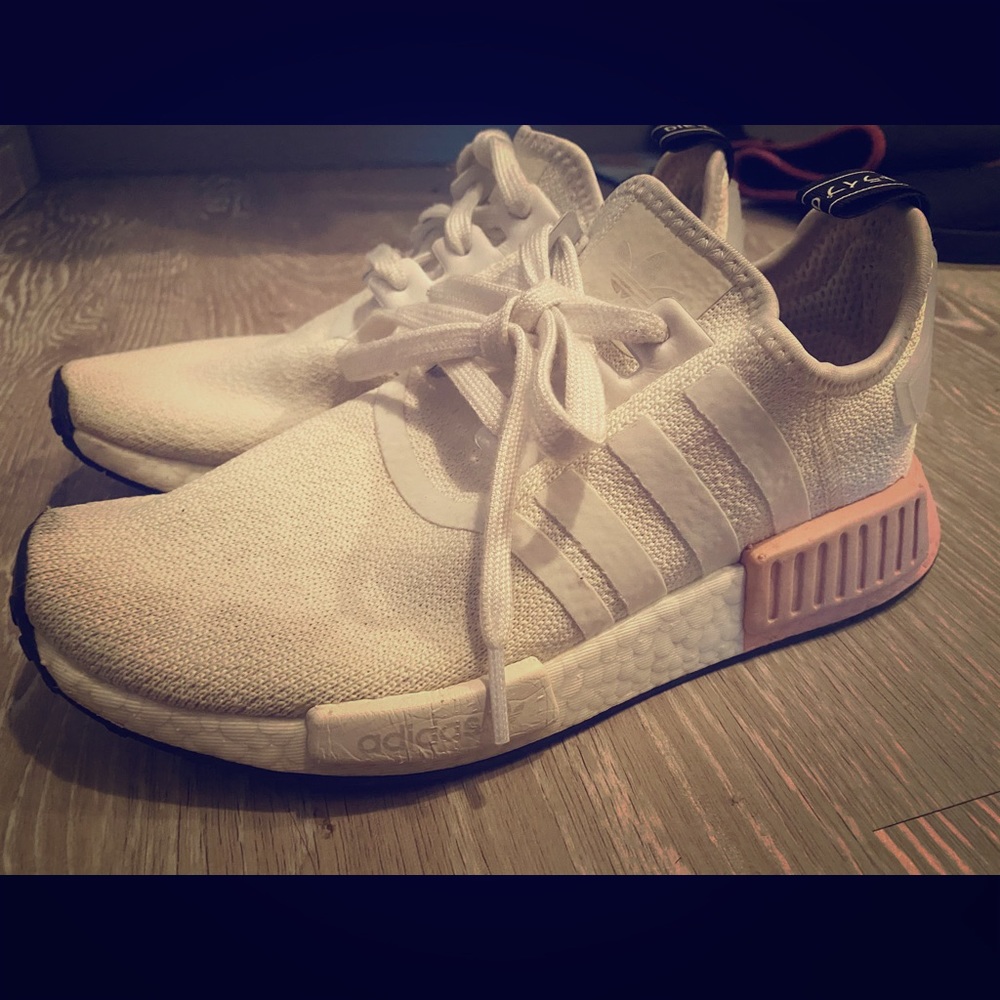 NRD Women’s 7.5 white❤️